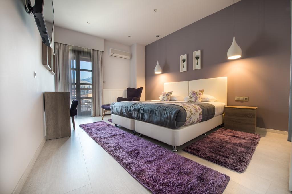 Filoxenia Hotel & Spa กาลาวริตา ภายนอก รูปภาพ